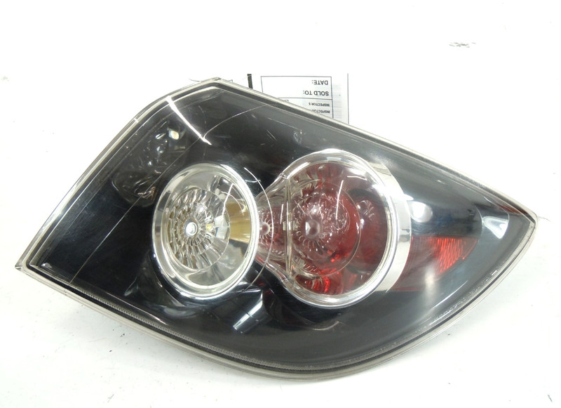 2007-2009 Mazda 3 Hatchback Quarter Panel Mounted Tail Light Passenger Right OEM
