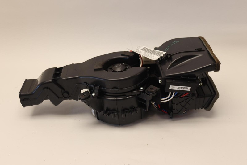 2013-2016 INFINITI QX60 JX35 CENTER CONSOLE HVAC HEATER BLOWER HOUSING BOX OEM