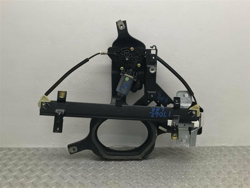 03-06 LINCOLN NAVIGATOR REAR LEFT WINDOW REGULATOR MOTOR OEM 6L1Z-7827009-AA