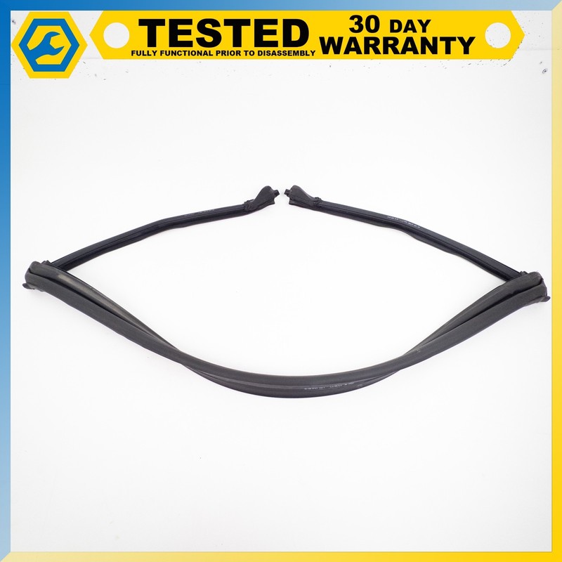 05-13 Chevy Corvette C6 FRONT WINDSHIELD WEATHERSTRIP RUBBER SEAL OEM