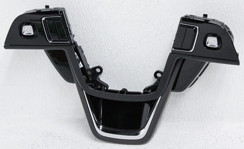 OEM Lincoln Aviator Black Label Steering Wheel Bezel & Controls - Minor Marks
