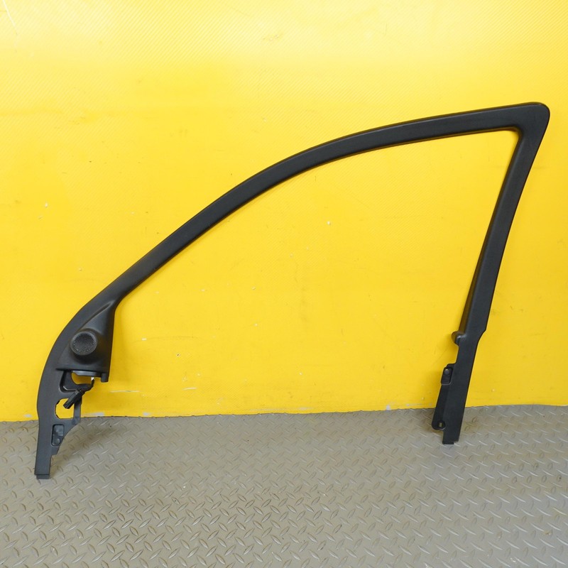2021-2024 DODGE DURANGO FRONT RIGHT SIDE DOOR WINDOW FRAME TRIM OEM 5XL18DX9AA