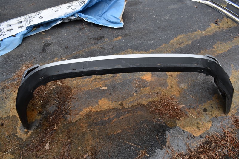 2016-2018 TOYOTA RAV4 LE REAR UPPER BUMPER FACTORY OEM