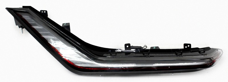 OEM Left Driver Side LED Tail Lamp For Cadillac LYRIQ 86803229