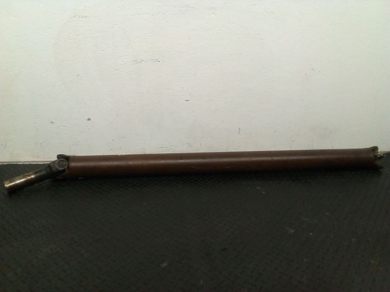 98-99 Chevrolet Suburban 7.4L 4x4 Rear Driver Shaft 8-454 OEM 26050330