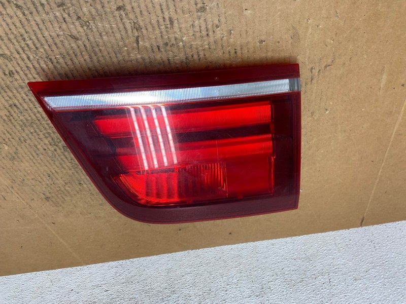 2011 2012 2013 Bmw X5 E70 Right Passenger RH Side Inner Tail Light AE1494 LK