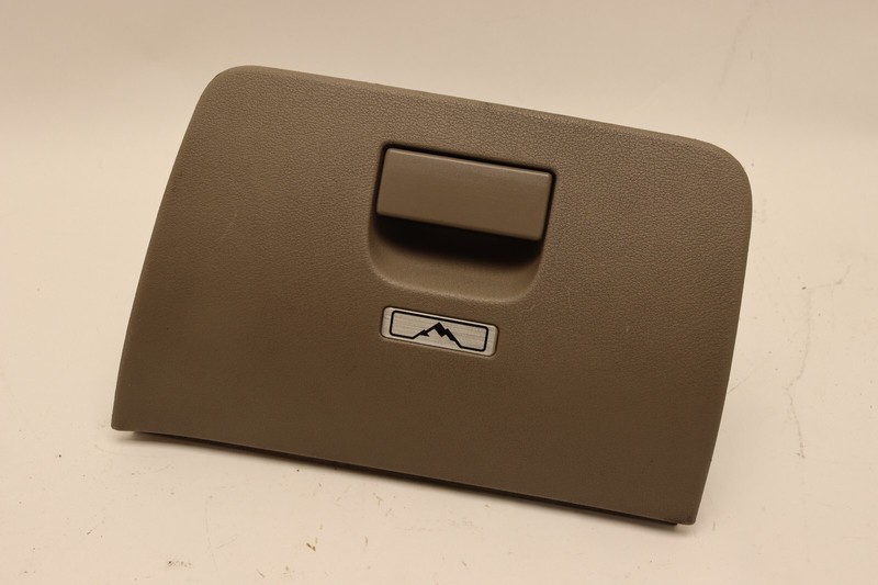 2013-2017 FREIGHTLINER CASCADIA 125 DASHBOARD GLOVE BOX STORAGE 22-60535-000 OEM