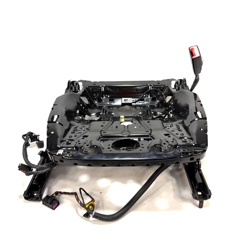 📌 2015 - 2018 AUDI Q3 FRONT RIGHT PASSENGER SEAT LOWER TRACK FRAME W/ MOTOR OEM