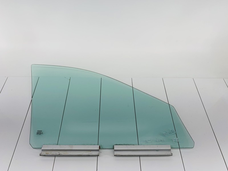 03-14 VOLVO XC90 FRONT LEFT DRIVER SIDE DOOR WINDOW GLASS OEM #143