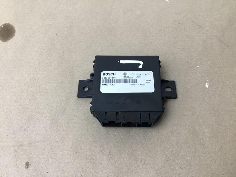 McLaren 650S 2015 Parking Park Assist Control Module Unit 15-17 :Y