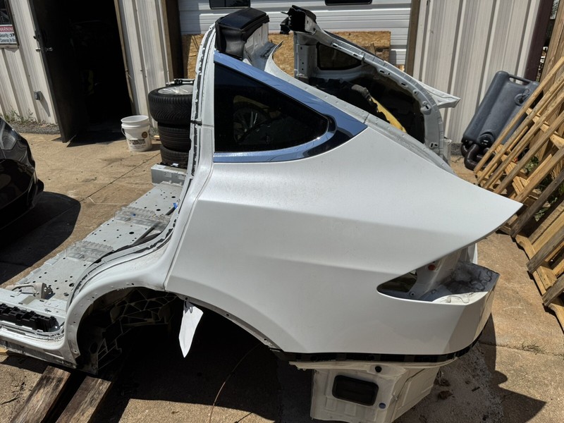 2016-2020 Tesla Model X Rear Left Driver's Quarter Panel N-1443