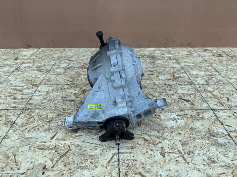 GENESIS GV80 2021-2023 OEM REAR DIFFERENTIAL CARRIER ASSEMBLY AWD 2.5T