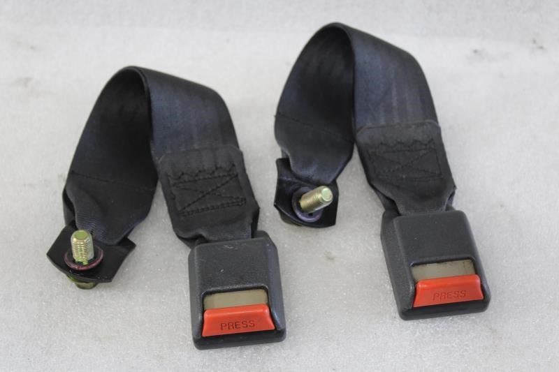 1991 1992 1993 TOYOTA CELICA CONVERTIBLE REAR SEAT BELT BUCKLES FY10