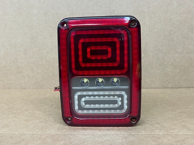 ⭐NICE! 2007-2018 JEEP WRANGLER REAR RIGHT PASSENGER RH SIDE TAILLIGHT TAILLAMP