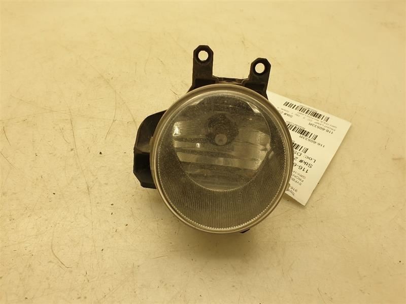 16-23 TOYOTA COROLLA PASSENGER RIGHT BUMPER MOUNTED LAMP