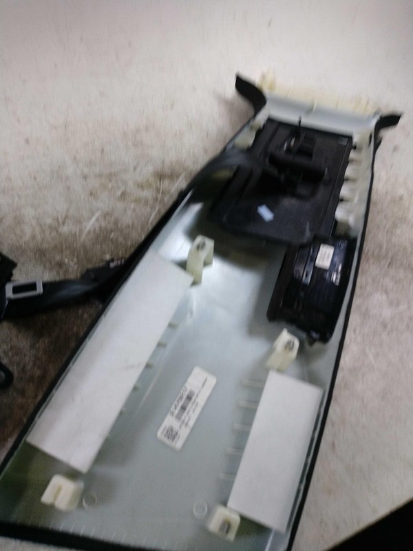 2022 Volvo S60 OEM Grey Seat Belt Retractor - Used, 127k Miles, 321490963
