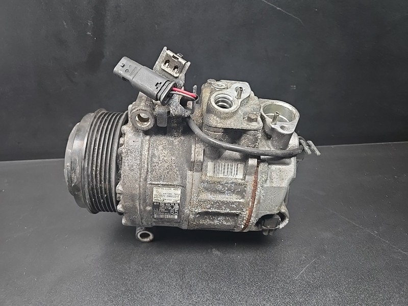 14-15Mercedes W222 S550 S63 AMG A/C Air Conditioning Compressor 0008306500 OEM