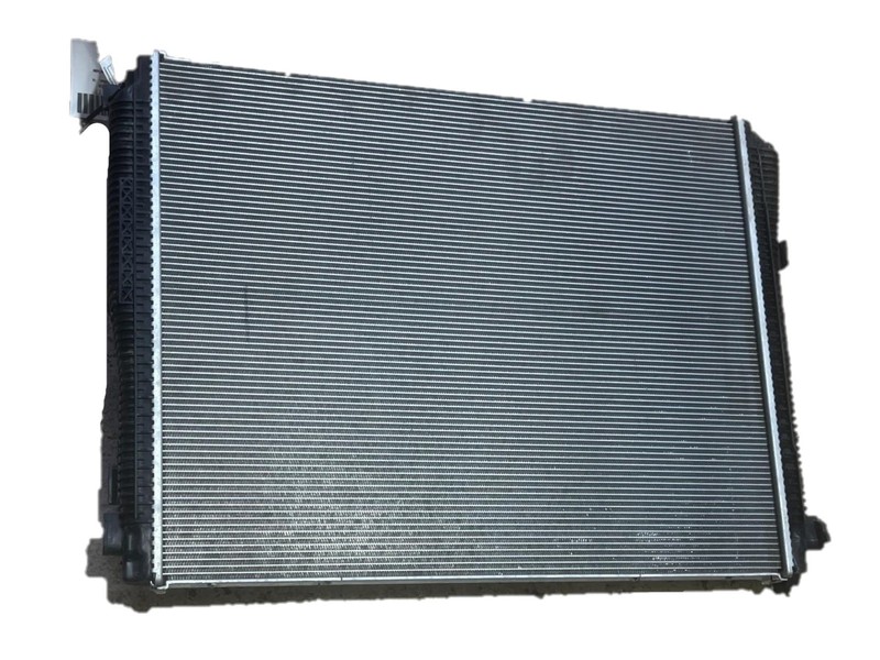 2019-2021 BMW 330I 2.0L Front Radiator Assembly OEM 1000 Miles Like New