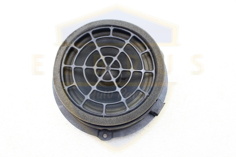 2015 2016 2017 2018 AUDI Q3 REAR LEFT OR RIGHT LOWER DOOR AUDIO SPEAKER BOSE OEM