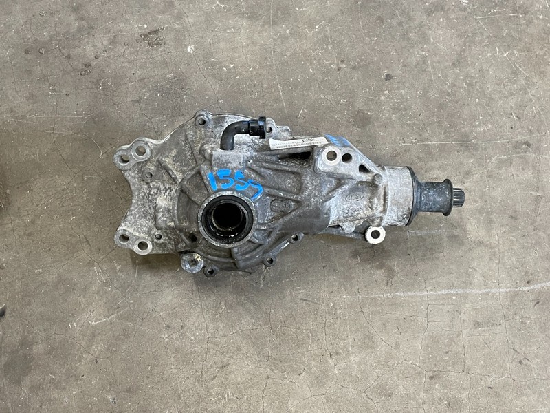 17 18 19 20 Jaguar F-Pace Front Diff Differential Axle Carrier 2.0L AWD 1559 OEM