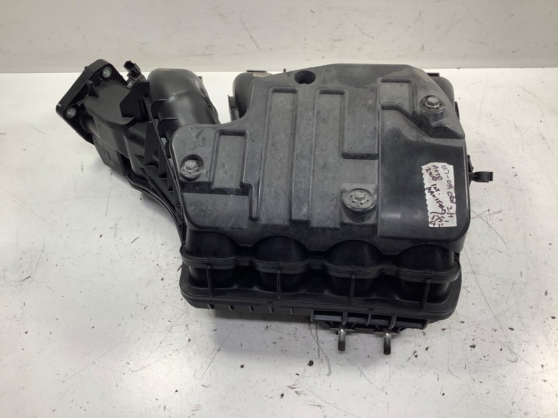 017-019 Honda CR-V 2.4L AUTO 2WD Intake Manifold OEM