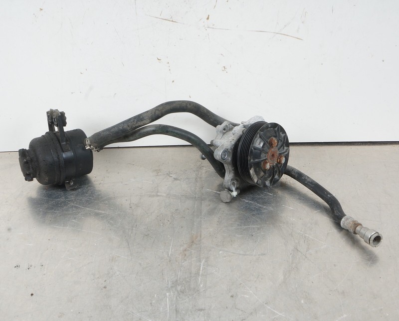 2007-2011 BMW 328I E90 POWER STEERING PUMP RESERVOIR BOTTLE TANK HOSE 6768094