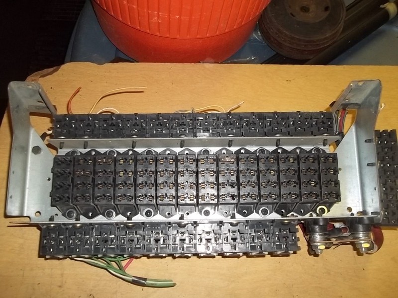 International 9600 Fuse Relay Block Assembly Job 173469 Lineset A-7677