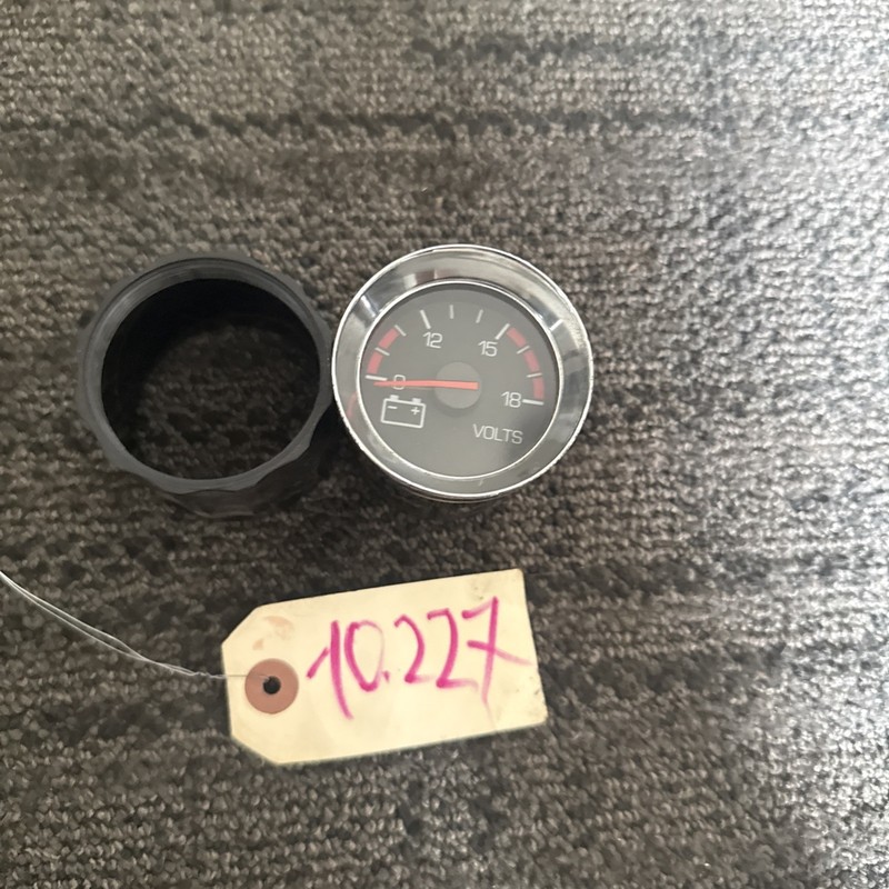 KENWORTH GAUGE KIT-VOLTMETER - P/N: Q43-1111-301