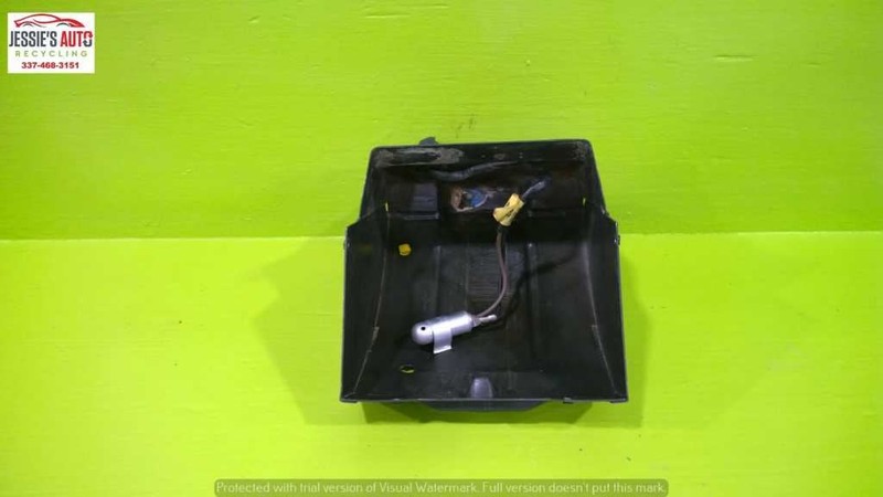 75 76 77 LINCOLN TOWN CAR CONTINENTAL 351M AT DASH TRAY COMPARTMENT OEM 2305-13