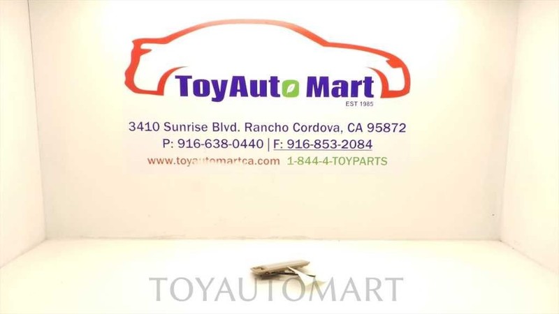 99 00 01 02 03 TOYOTA 4 RUNNER CENTER DOME LAMP TAN