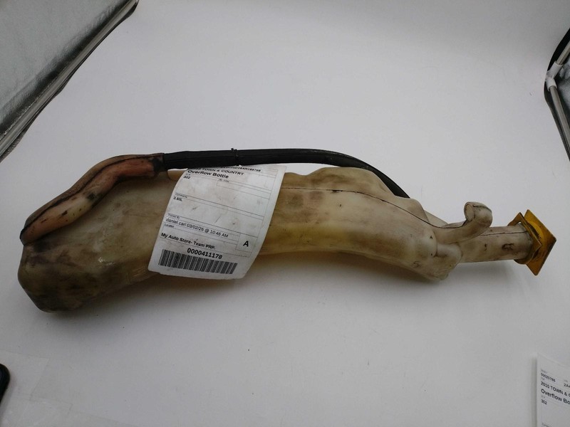 Used Engine Coolant Reservoir fits: 2010 Chrysler Town & countryGrade C