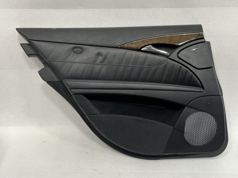 2003 2004 2005 2006 MERCEDES E55 E320 E500 W211 SEDAN LEFT REAR DOOR TRIM PANEL