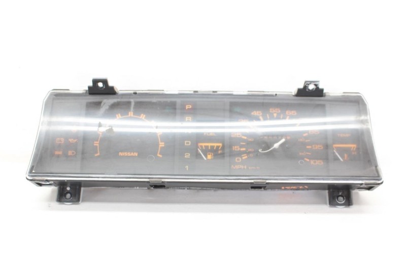 86-89 Nissan Pickup D21 4 Cylinder Speedometer Gauge Cluster