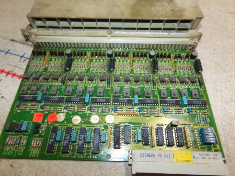 Siemens Simatic 6ES5441-4UA11 Output Module *FREE SHIPPING*
