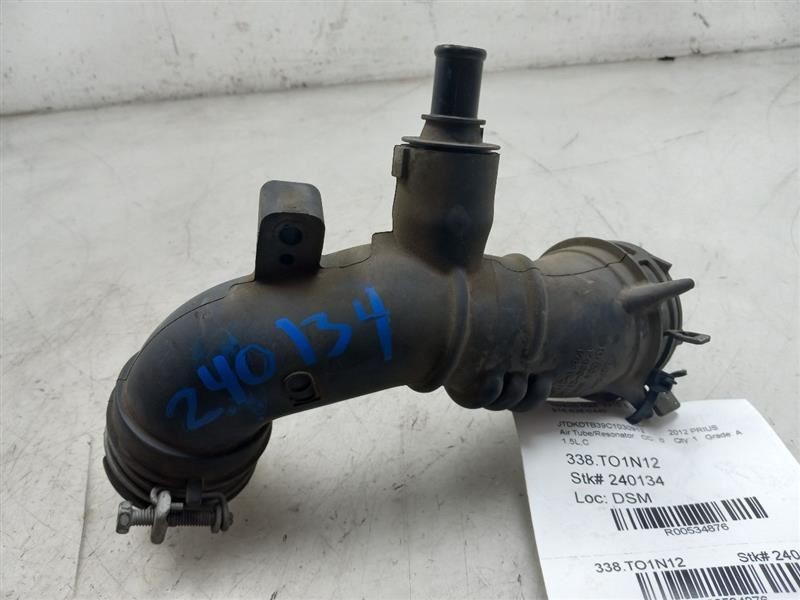 2012 TOYOTA PRIUS C 1.5L AIR CLEANER RESONATOR TUBE