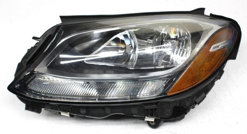OEM Left Driver Side Halogen Headlamp For Mercedes-Benz C-Class 205-906-71-02