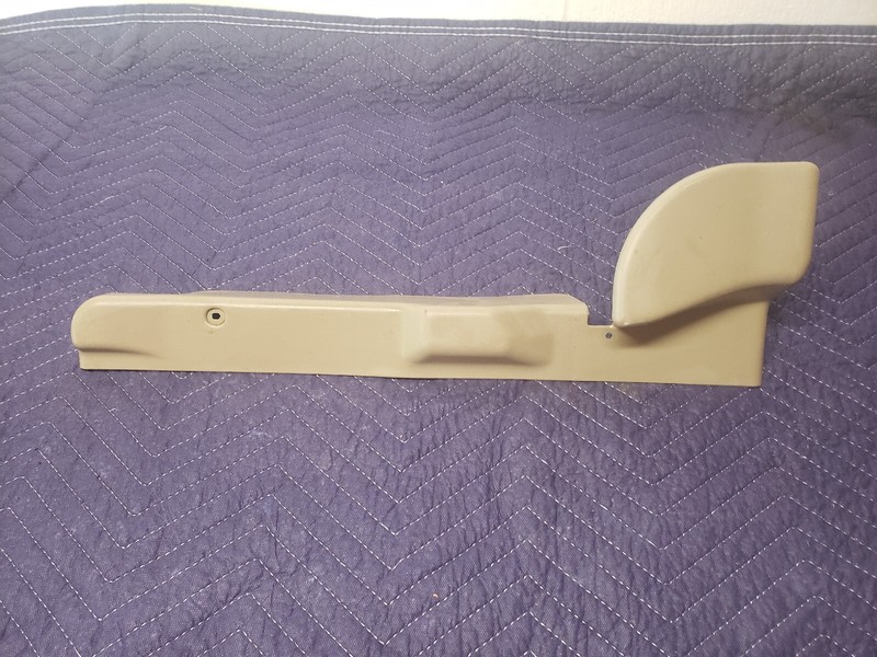 2000 GMC Yukon XL 5.3L 4WD Left Rear Flip Seat Leg Trim 832924f