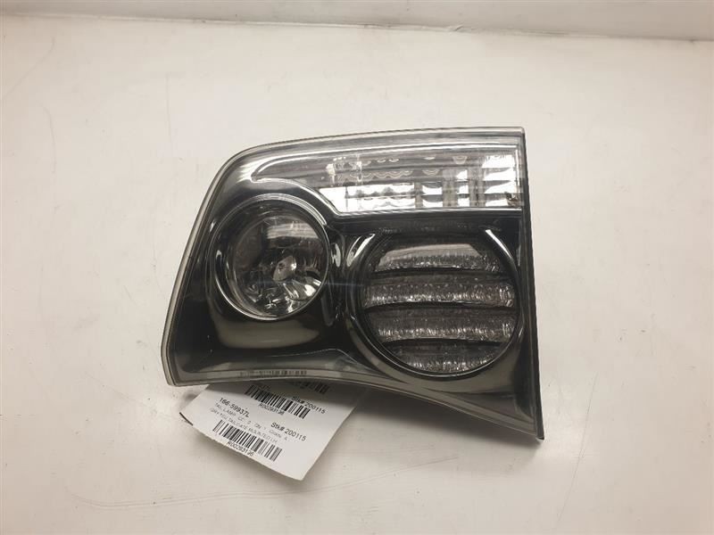 06-07 LEXUS RX400H DRIVER SIDE REAR LEFT TAIL LIGHT ASSEMBLY