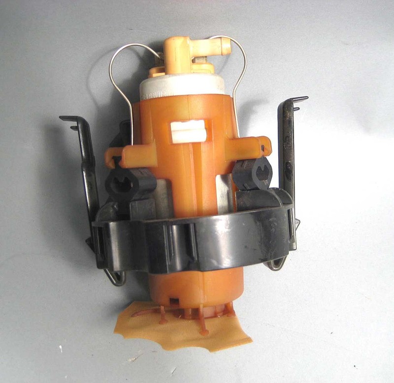 BMW E39 5-Series Fuel Gas Delivery Pump 1997-2003 USED OEM 525i 528i 530i 540i