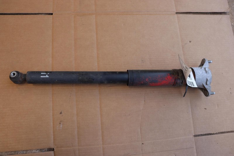 2014-2019 MERCEDES CLA250 C117 AWD REAR RIGHT SIDE SHOCK STRUT ABSORBER OEM