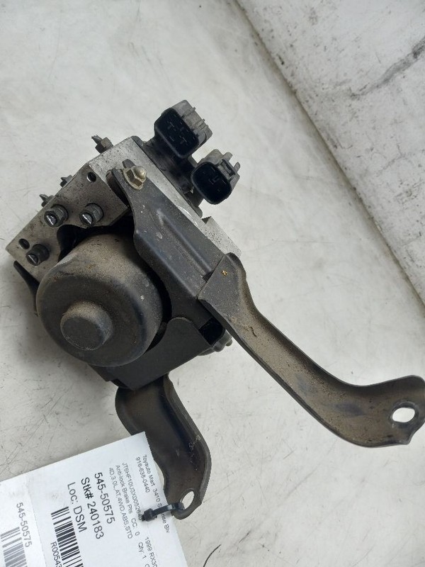 Anti-Lock Brake Part Actuator And Pump Assembly Fits 99-00 LEXUS RX300
