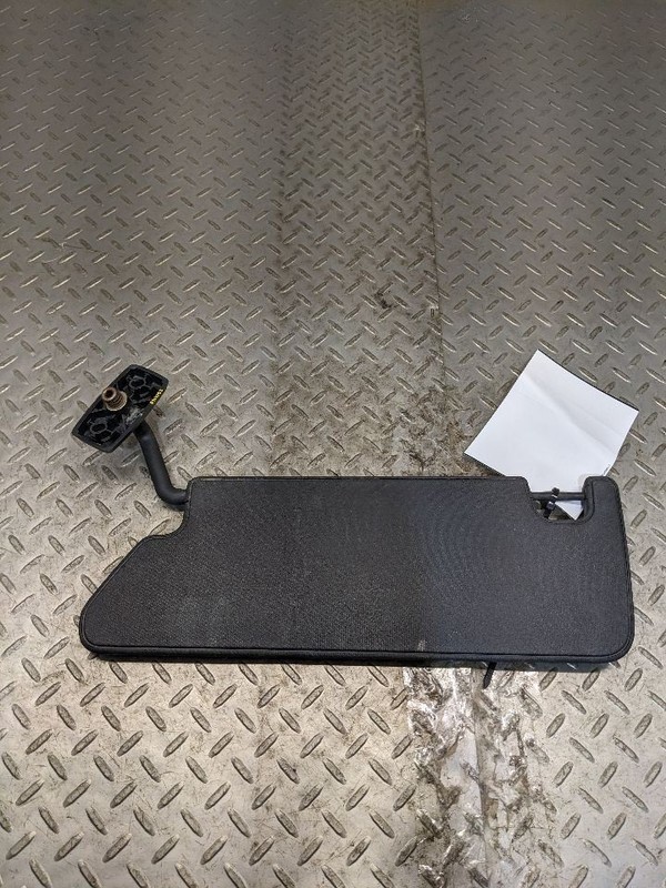 Driver Left Sun Visor Fits 07-09 WRANGLER 1165116