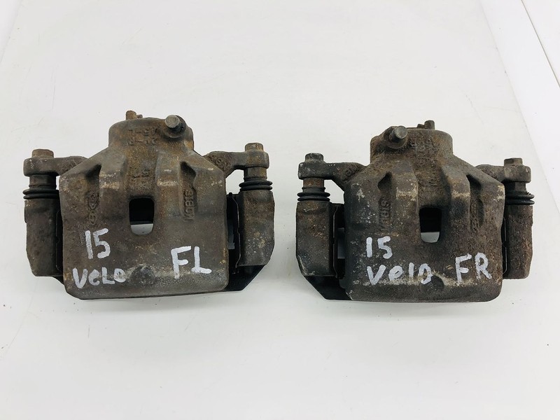 13-17 HYUNDAI VELOSTER FRONT RIGHT & LEFT SIDE ABS BRAKE CALIPER SET OF 2 OEM