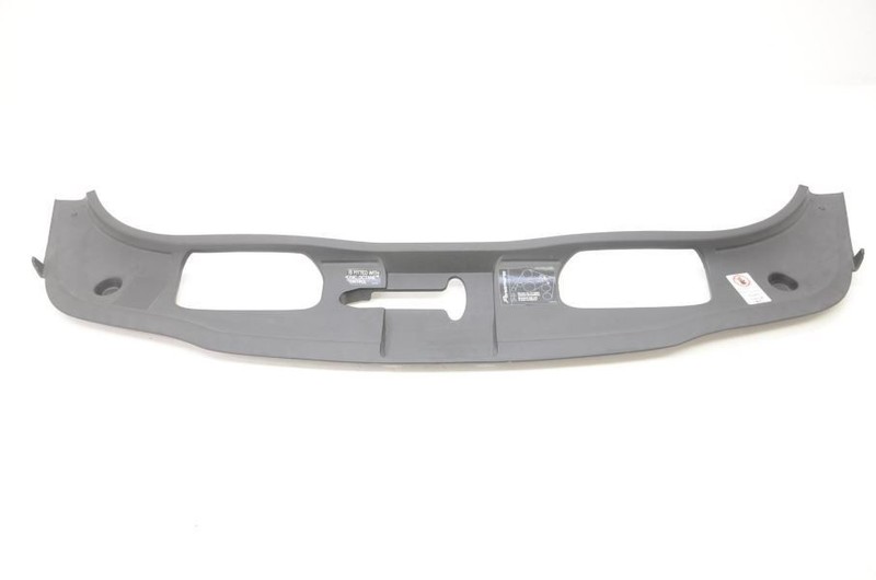 2010-2016 Porsche Panamera 970 4.8L Radiator Upper Cover 97050481100 SEE NOTES