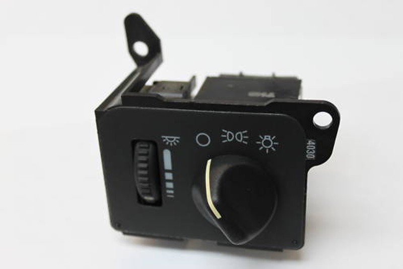 1997-2002 Chevrolet Camaro SS Z28 RS Headlight Control Switch USED OEM GM