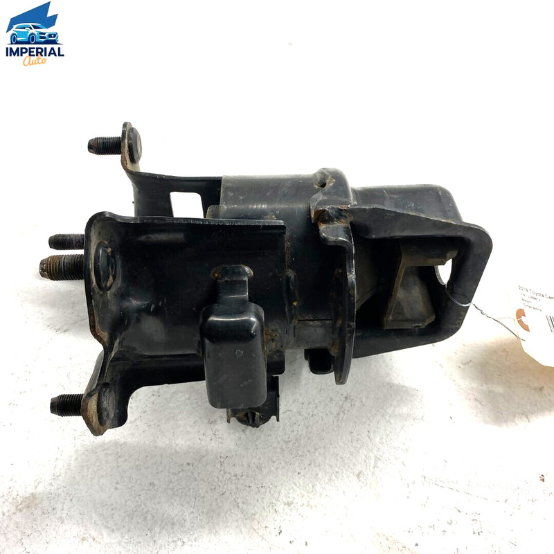 2018-21 Toyota Camry 2.5L Engine Motor Rear Mount Insulator Support Bracket OEM