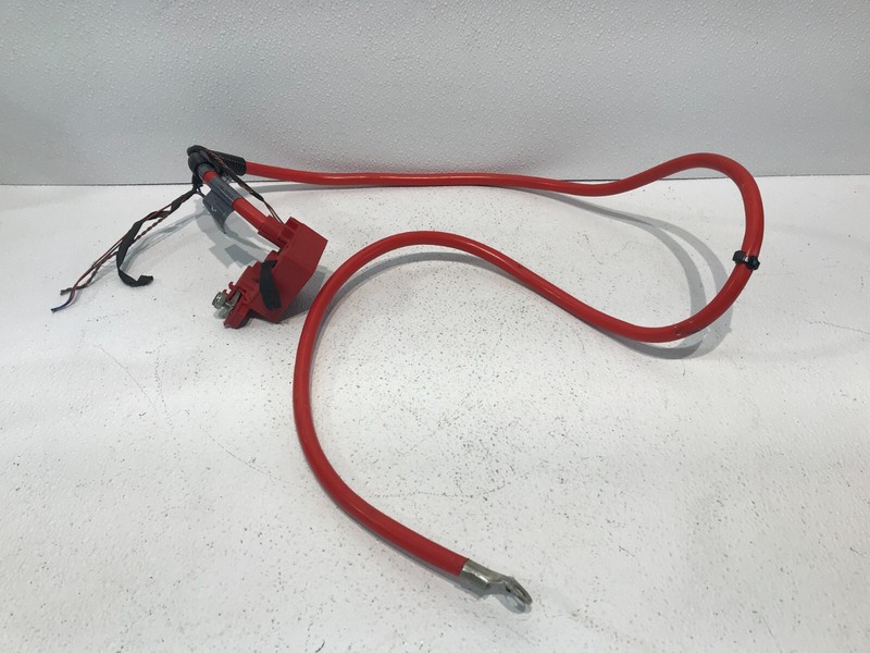 06-12 BMW E90 E91 E92 328xi Positive Battery Cable Terminal 10304410