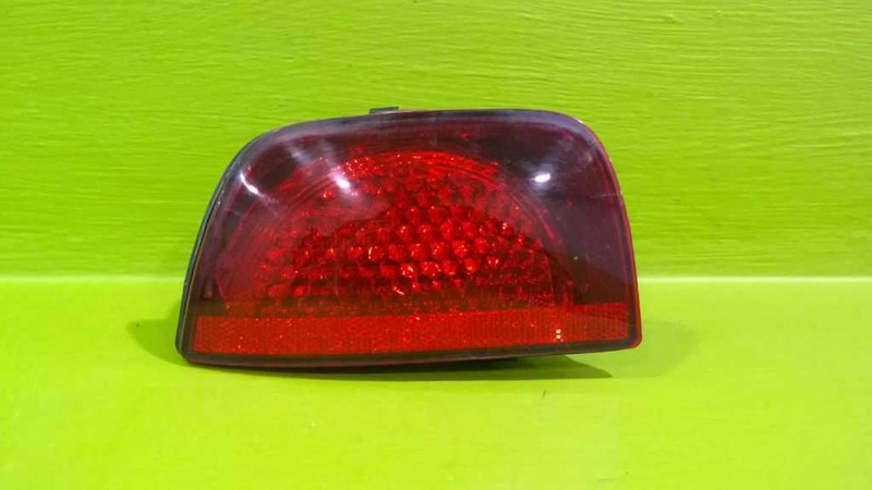 10 11 12 CAMARO PASSENGER RIGHT OUTER TAILLIGHT LAMP OEM 3759-54