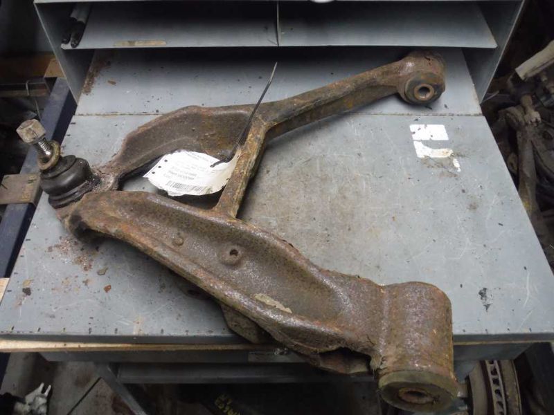 99 00 01 02 03 04 05 06 07 08 09 10 SILVERADO 2500 R. LOWER CONTROL ARM FR 4X4