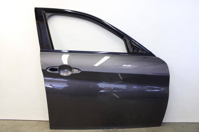 Alfa Romeo Giulia Front Right Door Shell Passenger Vesuvio Gray Oem 2017-2024